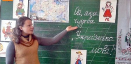 Школи все більше українізуються